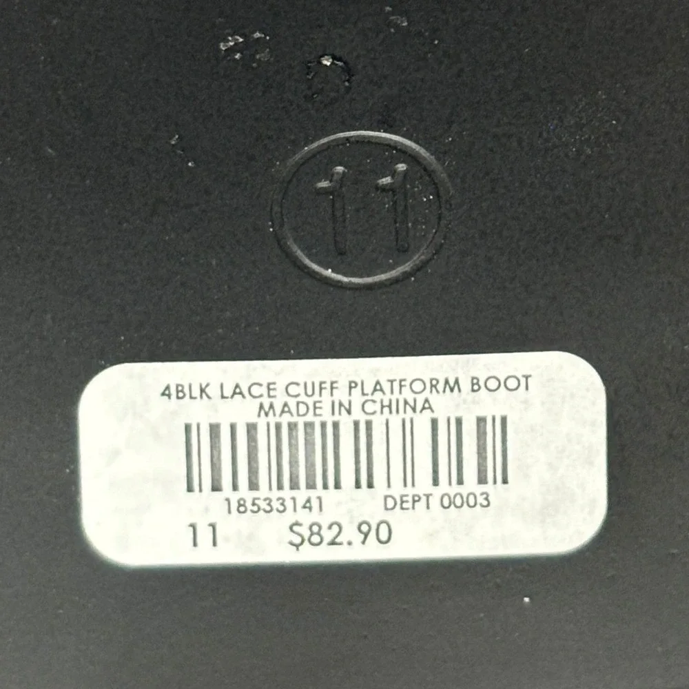 Hot Topic Black Ruffle Chain Platform Boots size 11 Gothic Punk Whimsigoth Rock